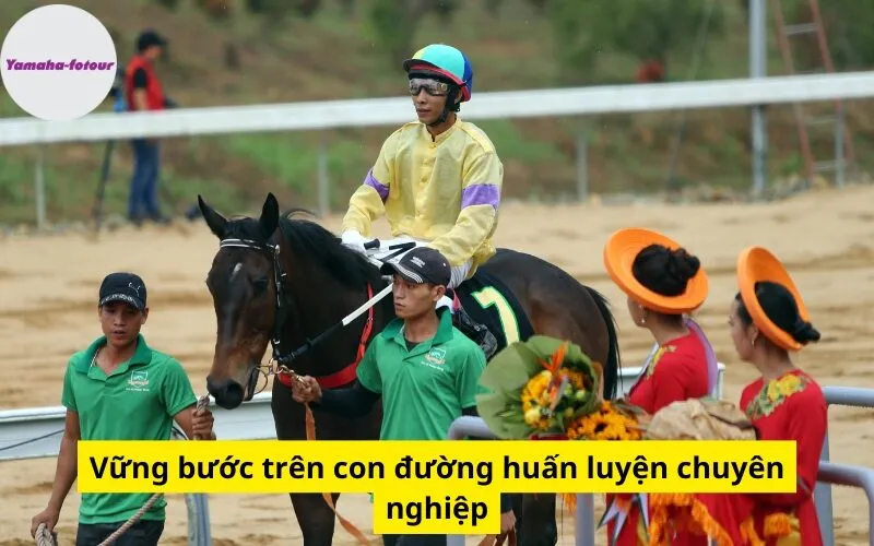 Vững bước trên con đường huấn luyện chuyên nghiệp